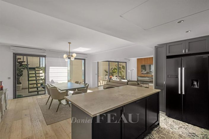 Image No.17-2 Bed Apartment for sale