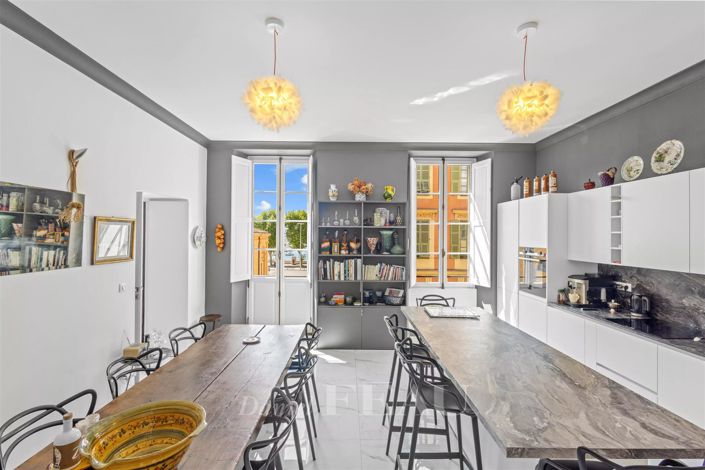 Image No.1-3 Bed Apartment for sale