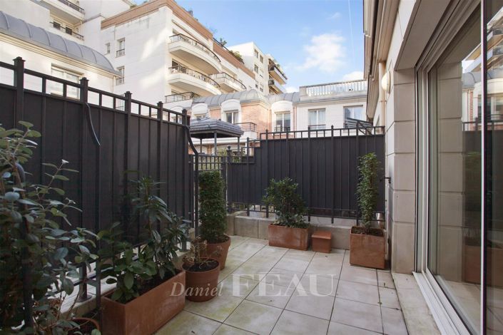 Image No.1-Maison de 3 chambres à vendre à Levallois-Perret