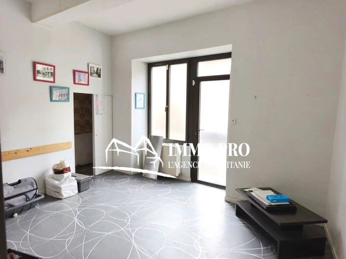 Image No.2-6 Bed House for sale