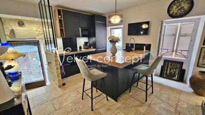 Maison de 3 chambres à vendre à Valbonne