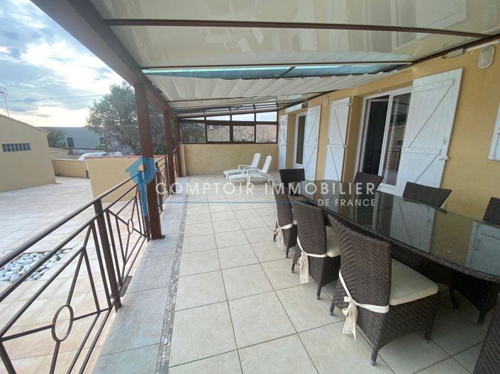 Image No.3-4 Bed House for sale