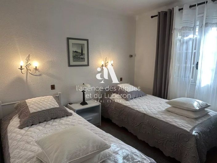 Image No.11-5 Bed House for sale