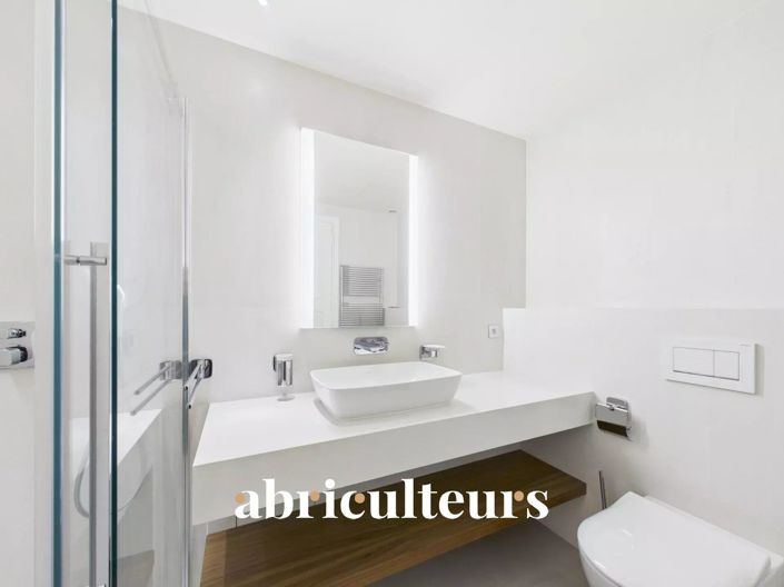 Image No.14-5 Bed House for sale