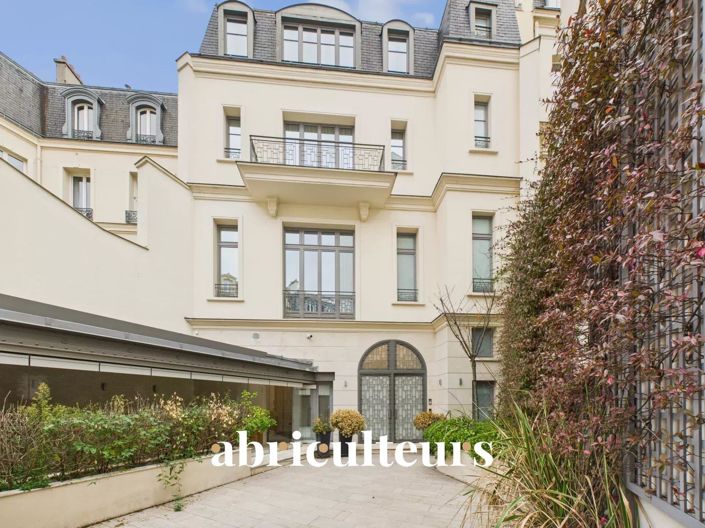 Image No.2-5 Bed House for sale