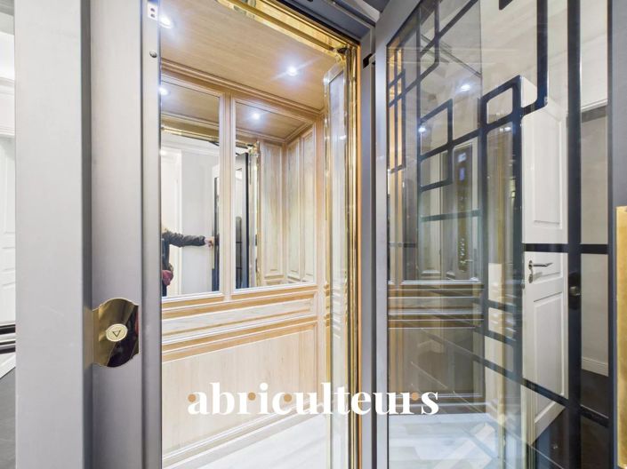 Image No.20-5 Bed House for sale