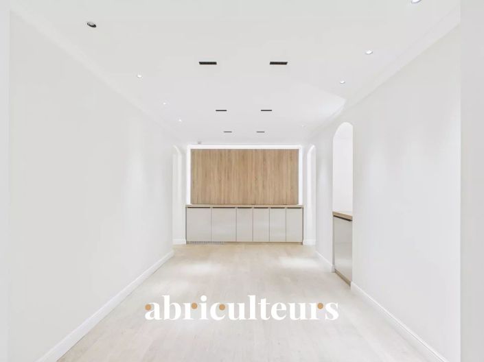 Image No.27-5 Bed House for sale