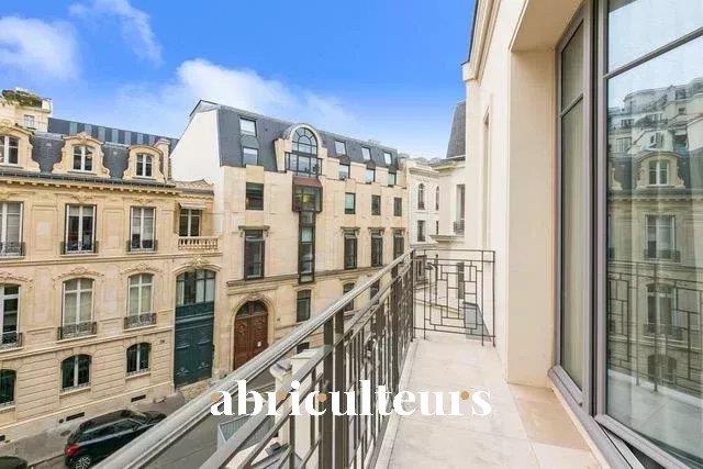 Image No.34-5 Bed House for sale