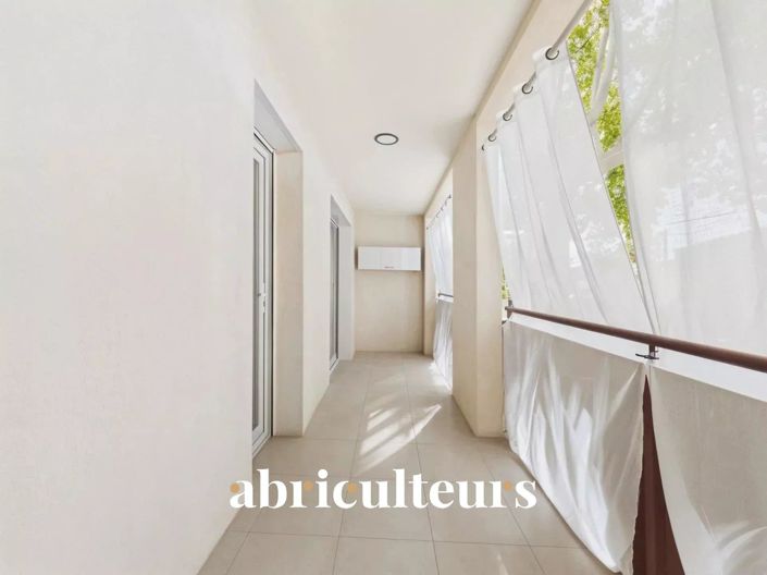 Image No.24-2 Bed Apartment for sale