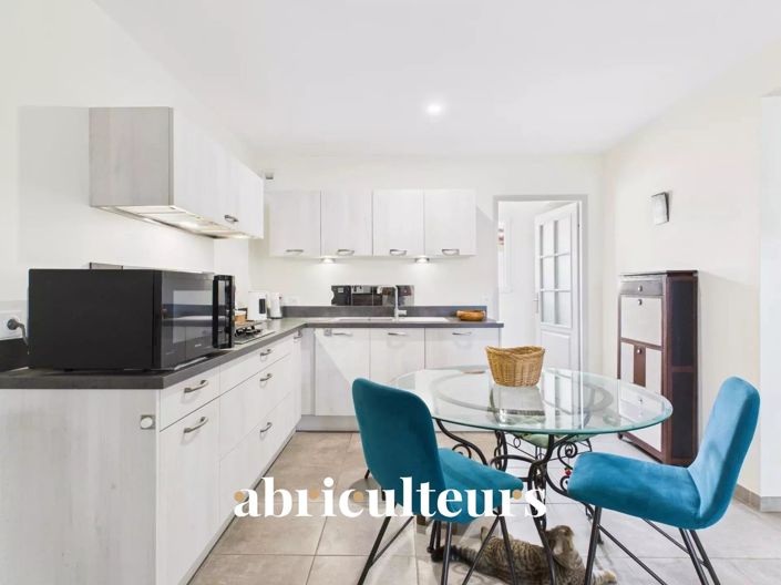 Image No.8-Appartement de 2 chambres à vendre à Pélissanne