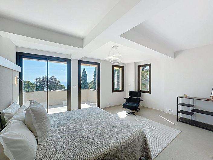 Image No.27-3 Bed House for sale