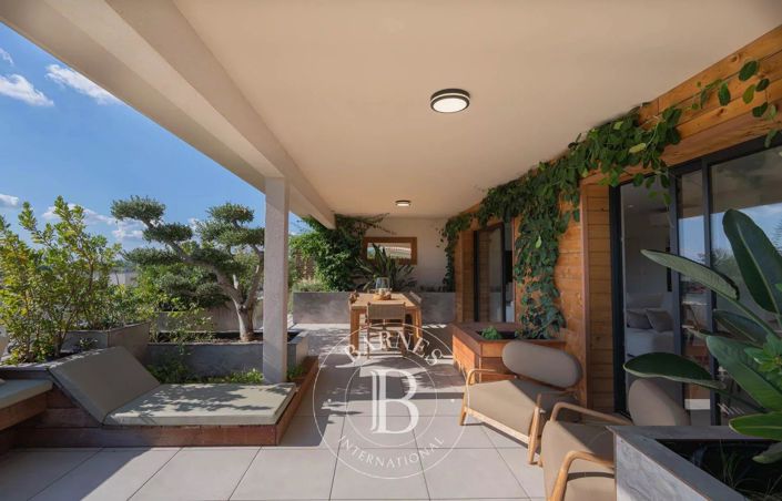 Image No.3-3 Bed Apartment for sale