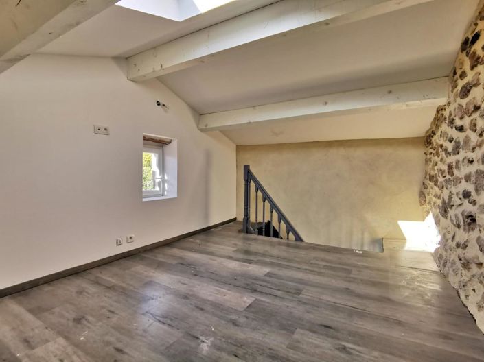 Image No.7-1 Bed House for sale