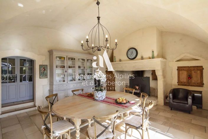 Image No.15-5 Bed House for sale