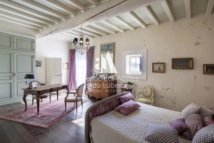 Image No.23-5 Bed House for sale