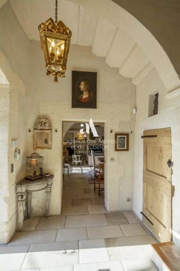 Image No.28-5 Bed House for sale