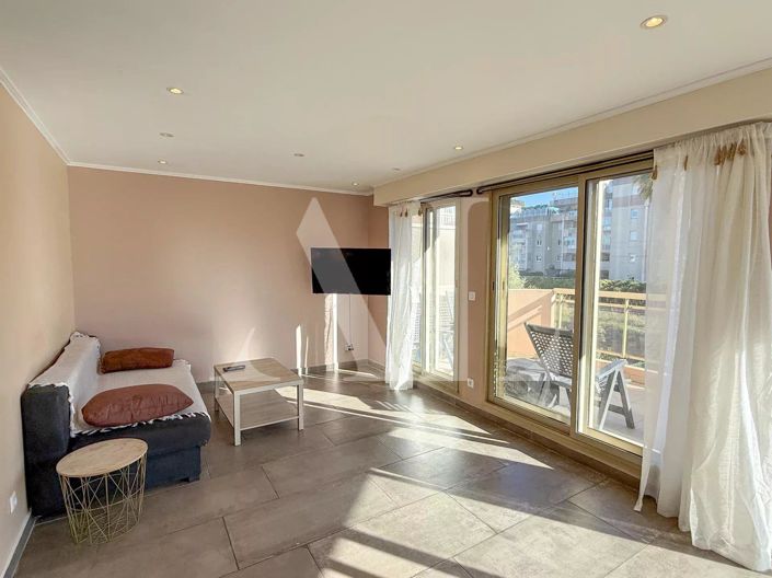 Image No.5-1 Bed Property for sale