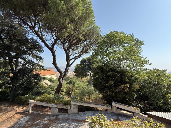 Image No.3-5 Bed House for sale