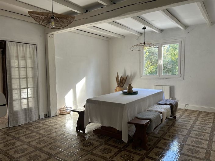 Image No.6-6 Bed House for sale