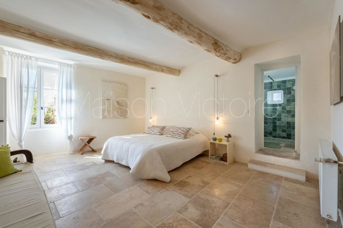 Image No.19-4 Bed House for sale