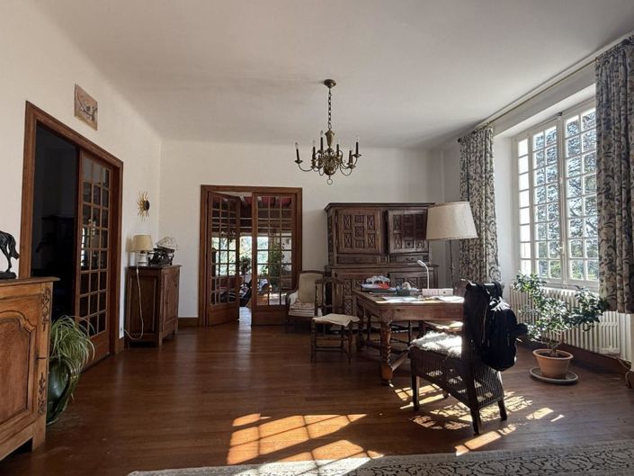 Image No.3-7 Bed House for sale