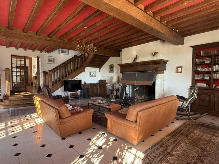 Image No.5-7 Bed House for sale