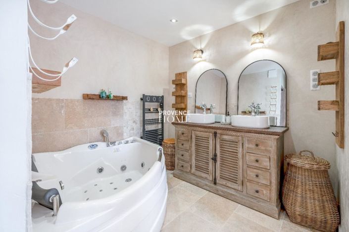 Image No.17-Maison de 4 chambres à vendre à Gordes