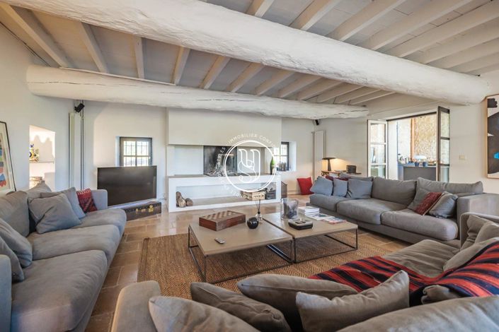 Image No.7-8 Bed House for sale