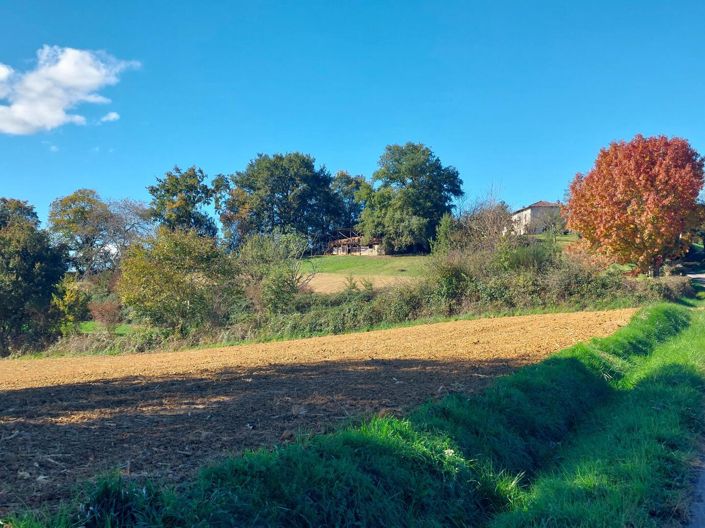 Image No.1-4 Bed House for sale