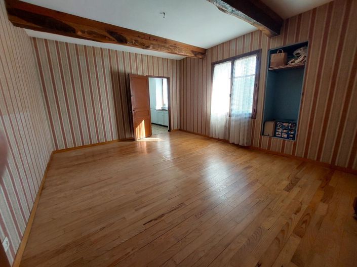 Image No.13-4 Bed House for sale