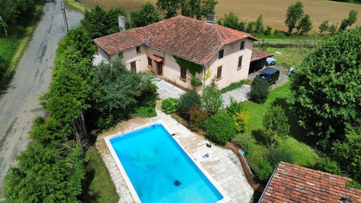 Image No.2-4 Bed House for sale