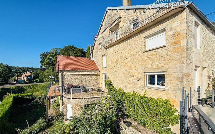 Image No.2-7 Bed House for sale