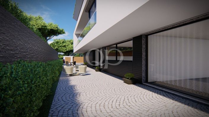 Image No.37-5 Bed House for sale