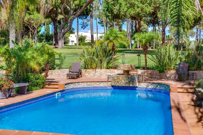 Image No.10-4 Bed House for sale