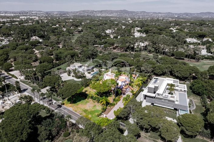 Image No.19-4 Bed House for sale