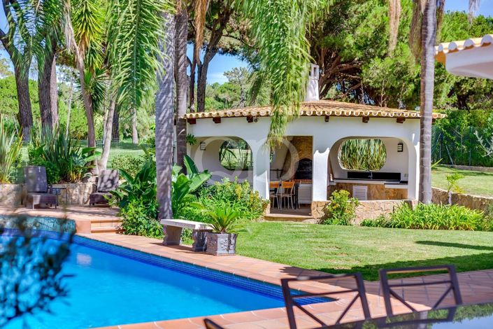 Image No.2-4 Bed House for sale