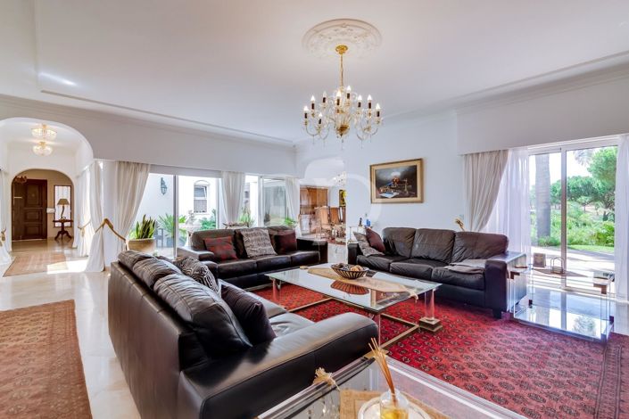 Image No.27-4 Bed House for sale