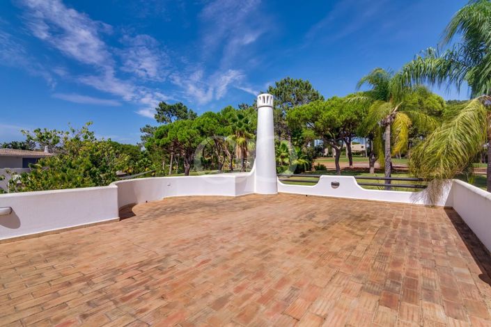 Image No.42-4 Bed House for sale