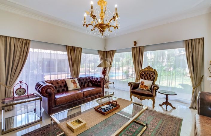 Image No.6-4 Bed House for sale