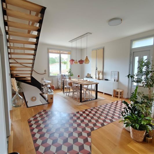 Image No.2-3 Bed House for sale