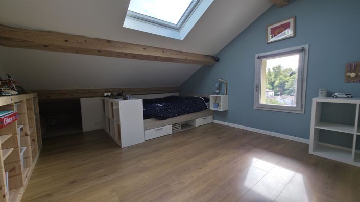 Image No.9-3 Bed House for sale