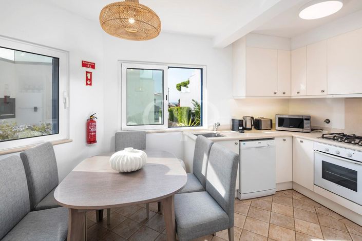 Image No.7-3 Bed House for sale