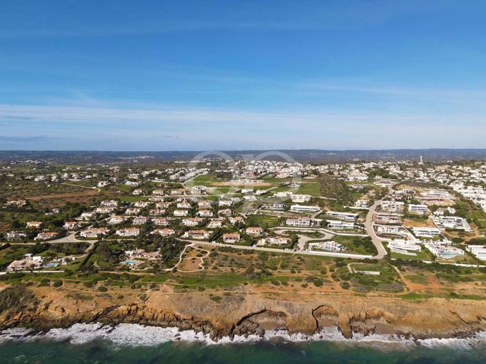 Image No.31-House for sale