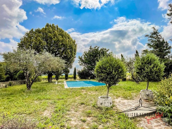 Image No.4-6 Bed House for sale