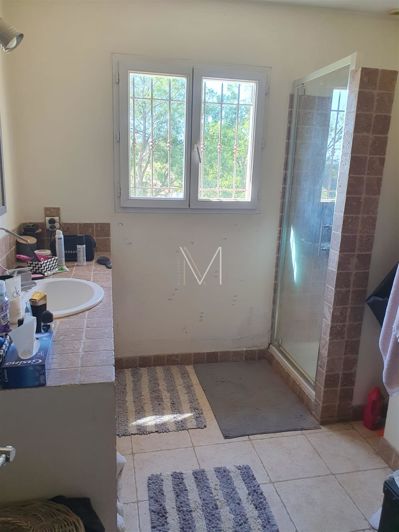 Image No.13-4 Bed House for sale