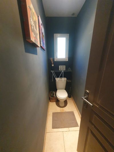 Image No.23-4 Bed House for sale