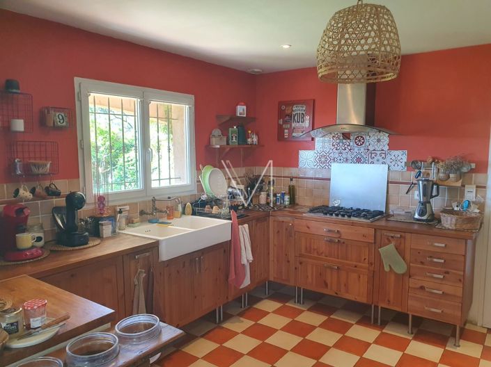 Image No.5-4 Bed House for sale