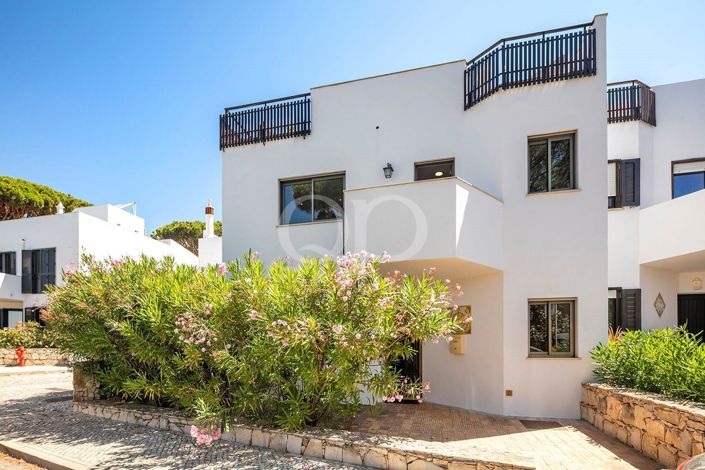 Image No.15-3 Bed House for sale