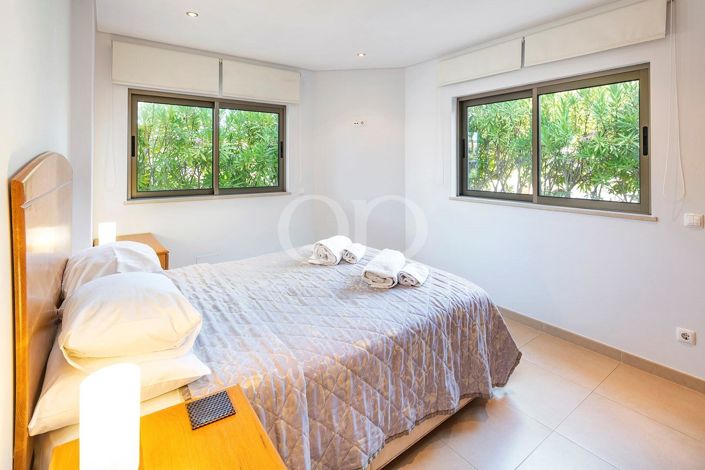 Image No.7-3 Bed House for sale