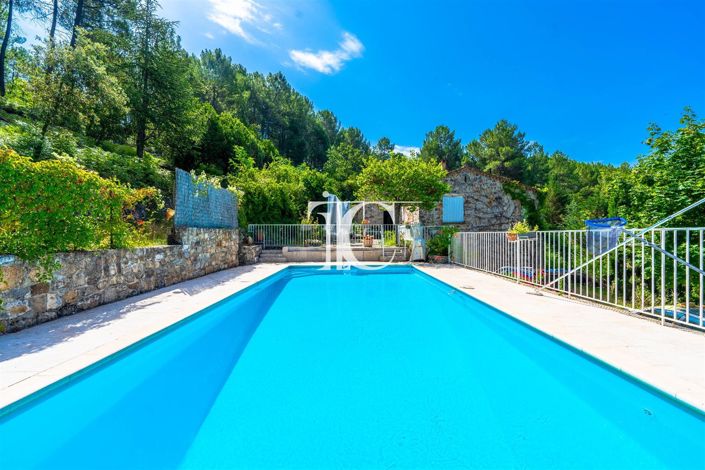 Image No.26-5 Bed House for sale